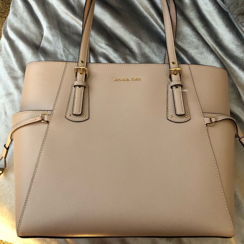 Soft Pink Michael Kors Purse NWT
